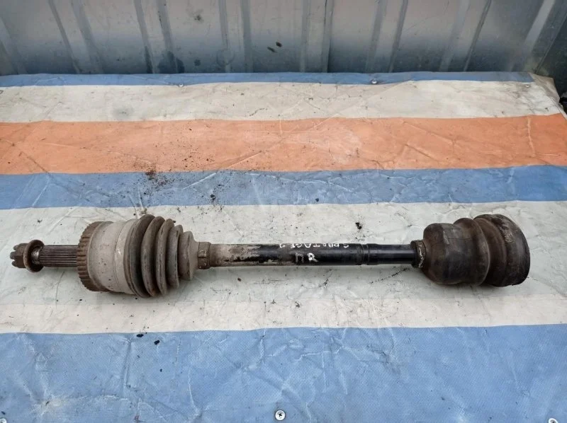 Привод Kia Sportage 2 2010 495011F400 KM 2.0 D4EA, передний левый