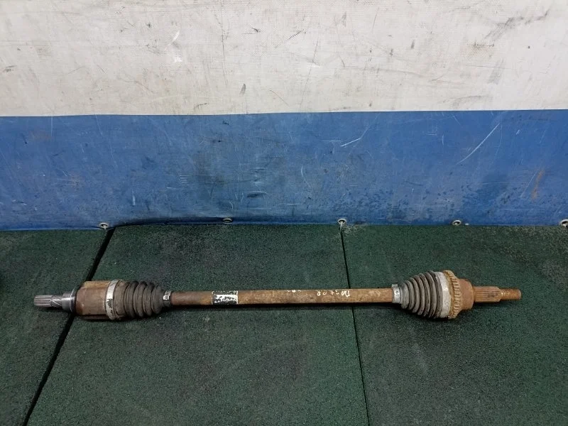 Привод Renault Duster 1 2010-2021 8200939996, задний