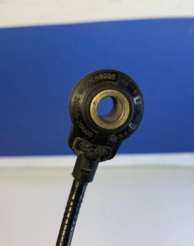 Датчик детонации Kia Rio 3 392502B000