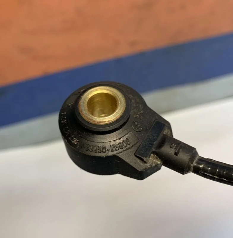 Датчик детонации Kia Ceed 3 с 2018- 392502B000 CD