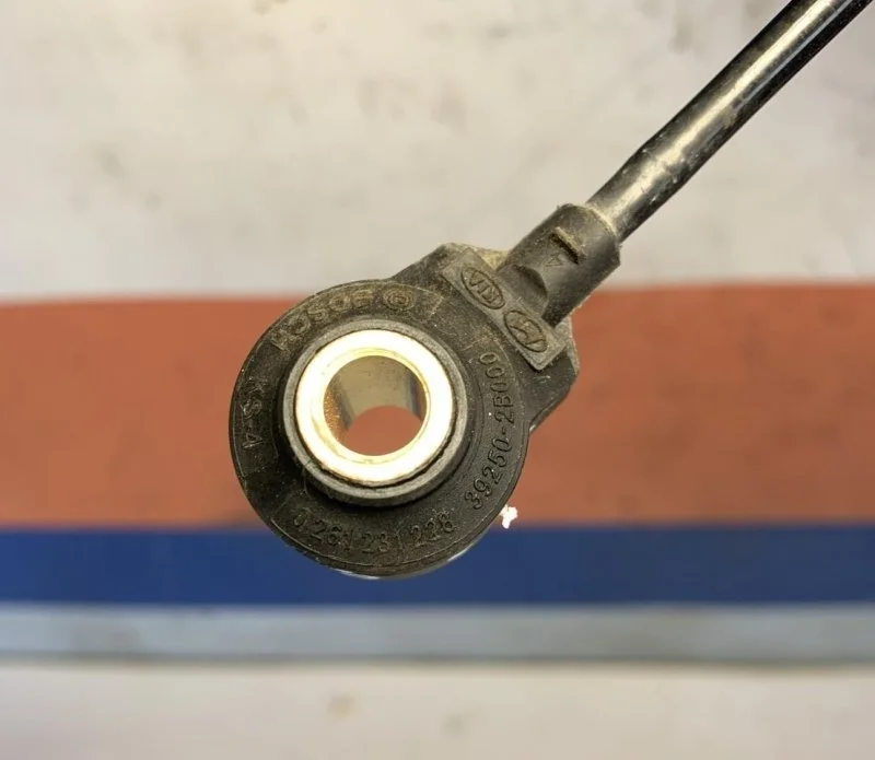 Датчик детонации Hyundai Solaris 2 392502B000 HCR