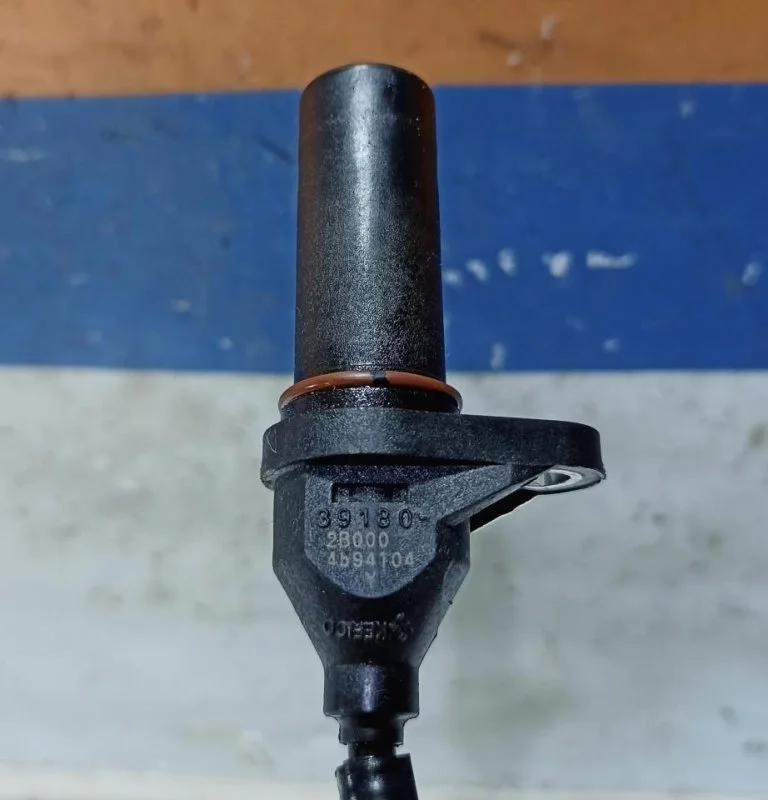 Датчик положения коленвала Kia Optima 4 2019 391802B000 JF 2.0 G4ND