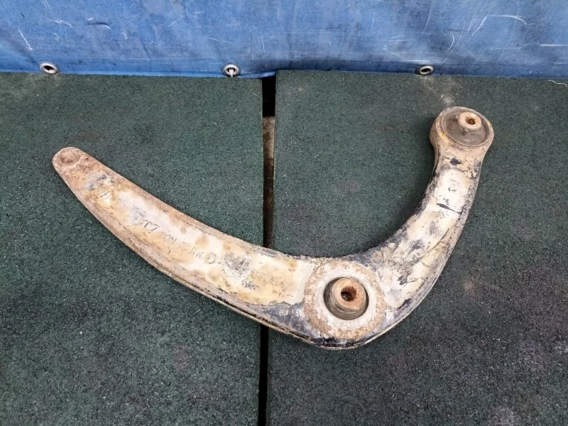 Рычаг подвески Peugeot 308 2007-2015 3521R3, передний правый