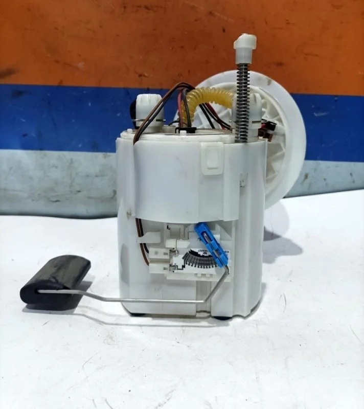 Насос топливный Hyundai Solaris 1 311104L000 RB