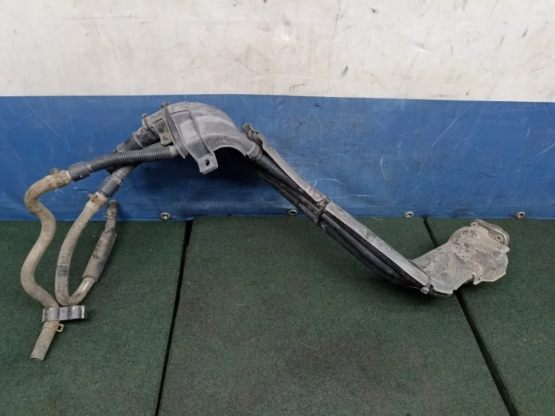 Горловина топливного бака Hyundai Solaris 2 31030H5000 HCR