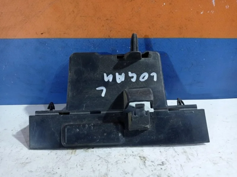 Кронштейн диффузора Renault Logan 2 с 2014- 214998904R, левый