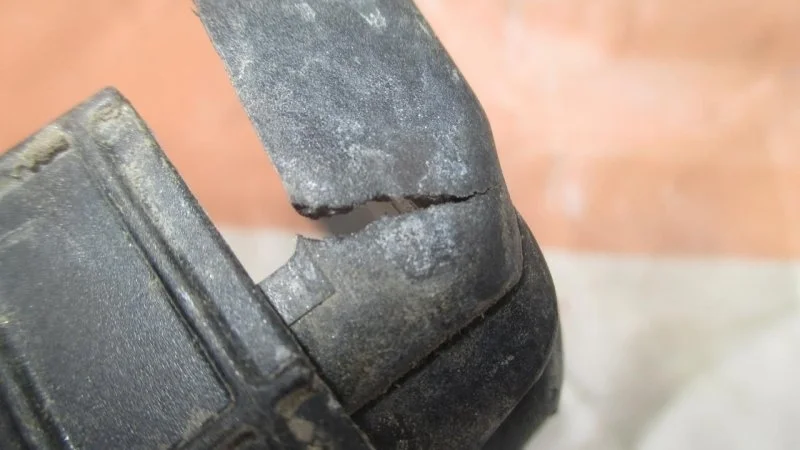 Крышка блока предохранителей Skoda Octavia A5 2004-2013 1K0937132F 1Z