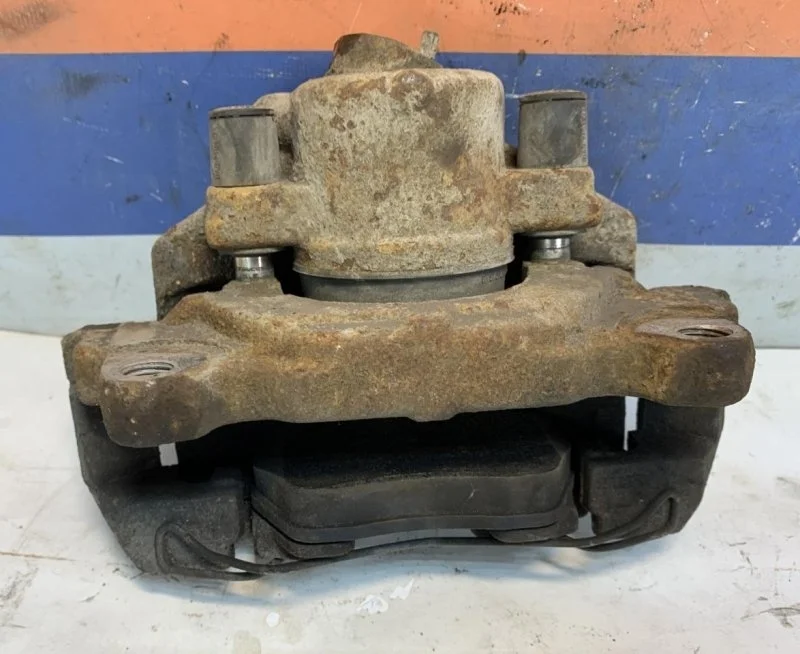 Суппорт тормозной Volkswagen Jetta 6 2014 1K0615123E 5C6 1.4 CAXA, передний левый