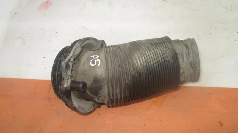 Воздуховод воздушного фильтра Skoda Octavia A5 2004-2013 1K0129684AN 1Z