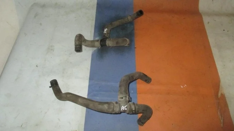 Патрубки системы охлаждения Skoda Octavia A5 2004-2013 1K0122063K 1Z 1.4 CAXA