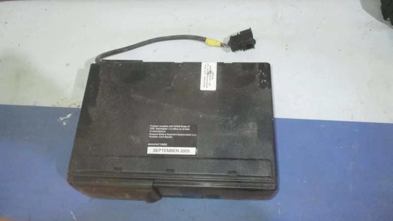 CD-Чейнджер Volkswagen Touareg 1 2002 - 2010 1J6035111 7L