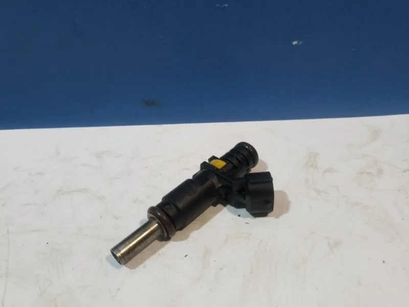 Форсунка топливная Citroen C4 2 2016-2016 1984J2 B7