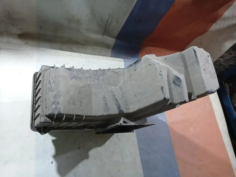 Корпус воздушного фильтра Citroen C5 2 2008-2016 1427K2 RD