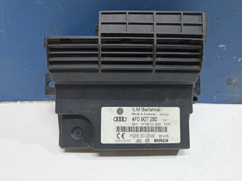 Блок управления бортовой сетью Audi Q7 2005 - 2015 4F0907280 4.2 BAR