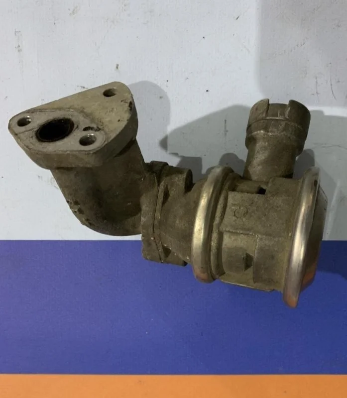 Клапан ЕГР Audi Q7 2005 - 2015 079131101H