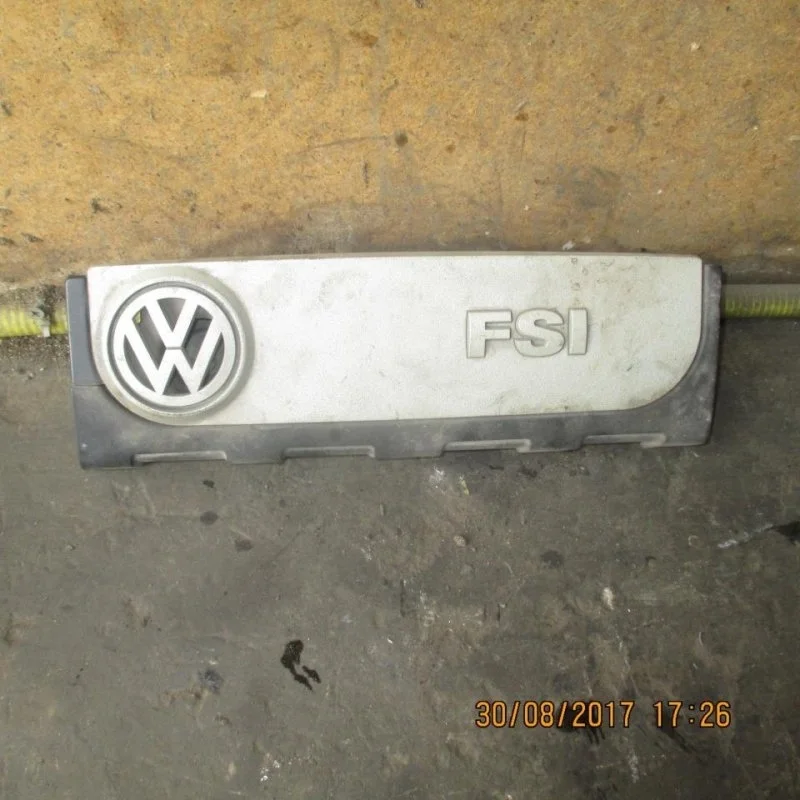 Накладка ДВС декоративная Volkswagen Passat B6 2005 - 2010 06F129208C