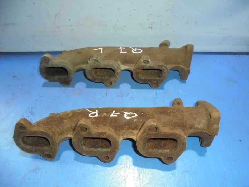 Коллектор выпускной Audi Q7 2005 - 2015 059253034P, правый