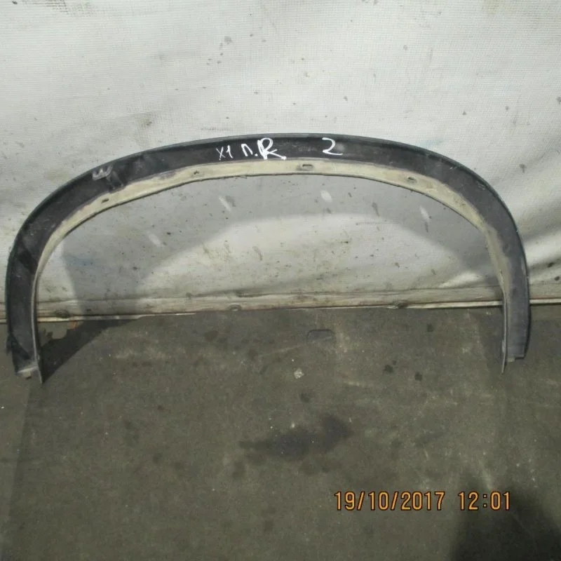 Накладка крыла BMW X1 (E84) 51772990166, передняя