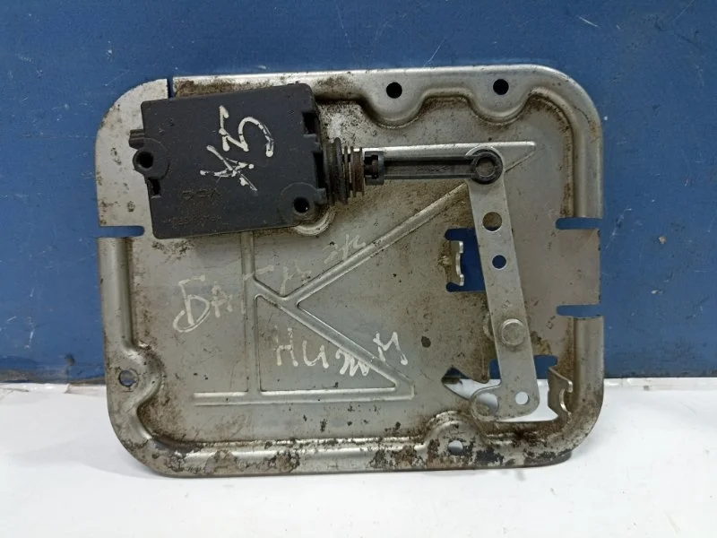 Актуатор замка багажника Bmw X5 (E53) 51248408497