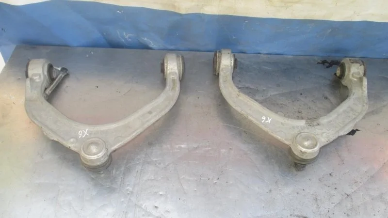 Рычаг подвески Bmw X6 (E71 31126863786, передний правый