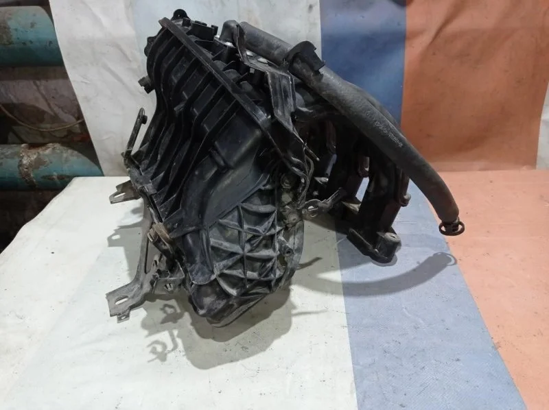Коллектор впускной Bmw 3 2005-2012 11617560235 E90/E91