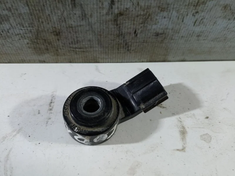 Датчик детонации Toyota Corolla 2012 8961502020 E150 1.6 1ZR