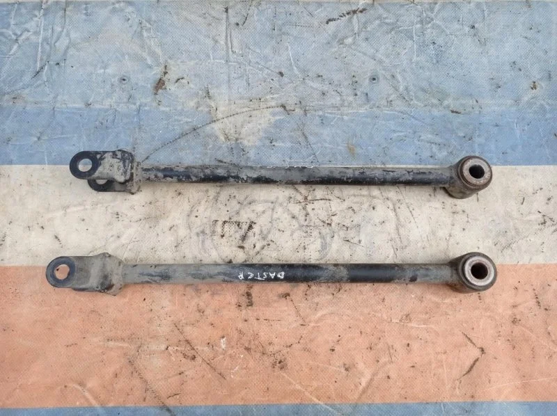 Рычаг подвески Renault Duster 1 2010-2021 8200839124, задний