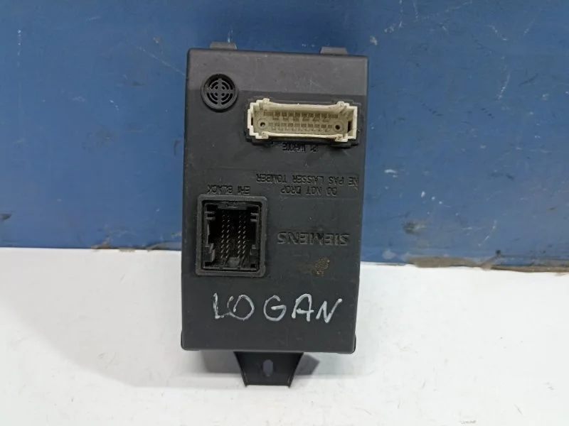 Блок комфорта Renault Logan 1 2005-2014 8200564718