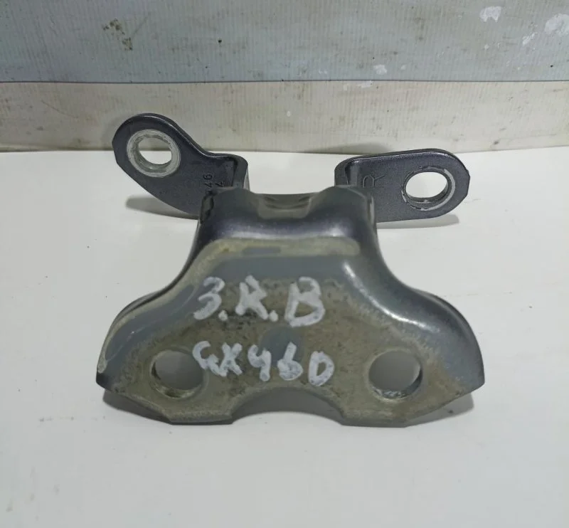 Петля двери Lexus GX460 2017 6875020122 URJ150L 4.6 1URFE, задняя правая