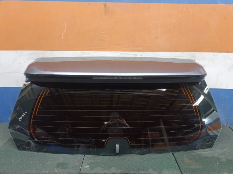 Стекло двери багажника со спойлером Lexus Gx460 2017 6810560240 URJ150L 4.6 1URFE