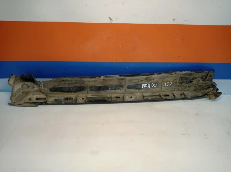 Пыльник крыла Toyota Land Cruiser Prado 150 5380860090, передний левый