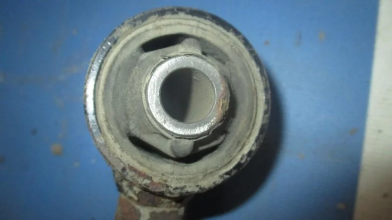 Рычаг подвески Toyota Camry 40 2006-2011 4871033100, задний