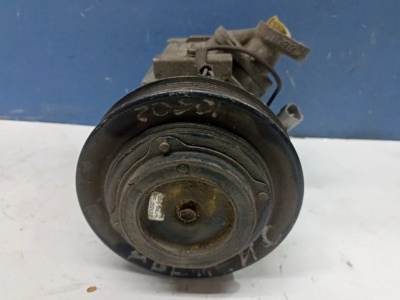 Компрессор кондиционера Toyota Opa 2003 8832063010 ZCT10 1.8 1ZZ-FE