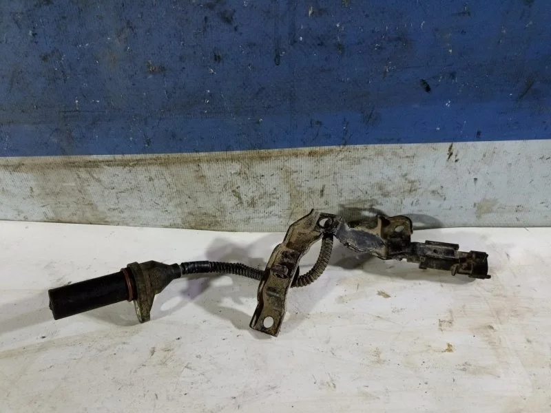 Датчик коленвала Kia Sportage 2 3918027000 2.0 D4EA