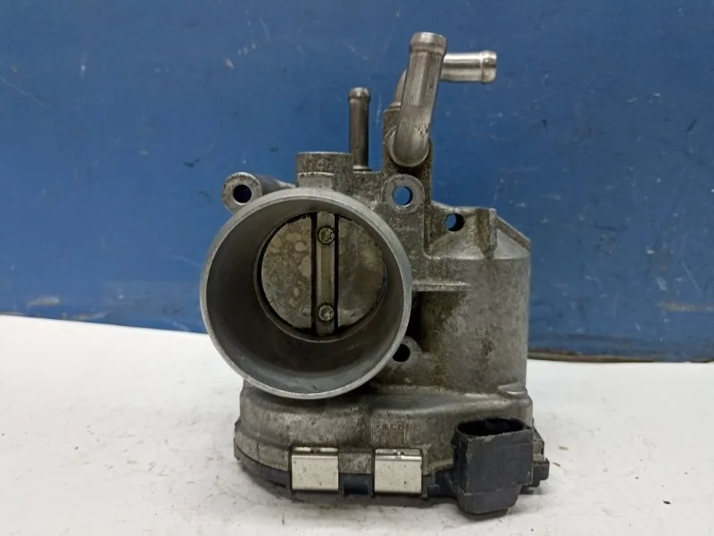 Заслонка дроссельная Kia Picanto 2 2011-2017 3510004200