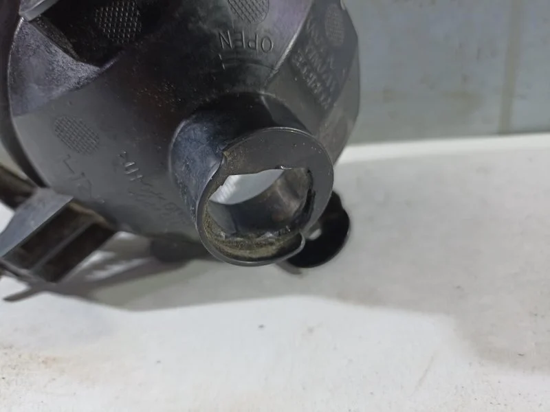 Фара ПТФ Chevrolet Cobalt 96830991 T250, левая