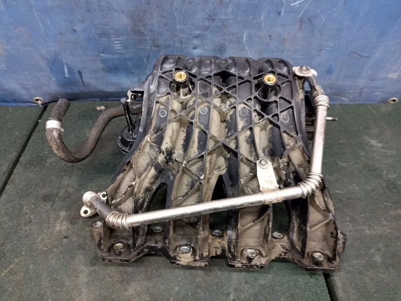 Коллектор впускной Daewoo Nexia 96452343