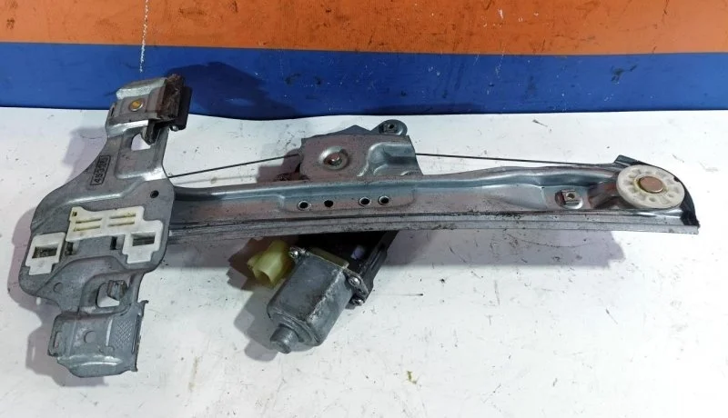 Стеклоподъемник Chevrolet Aveo 2 2011-2015 95391135 T300 1.6 F16D4, задний левый