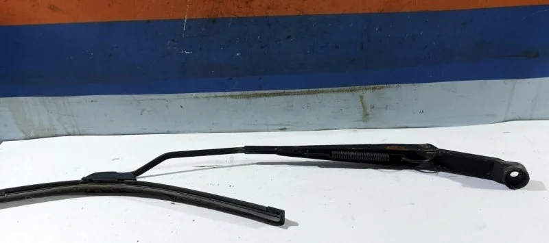 Поводок дворника Chevrolet Lacetti 95211018 J200, передний левый