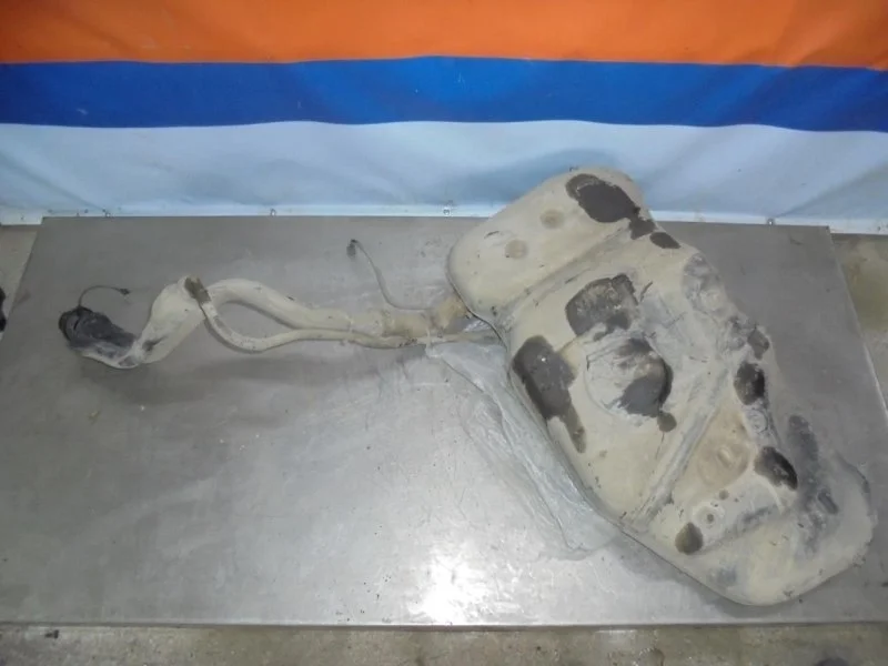 Бак топливный Opel Corsa D 93189591 D