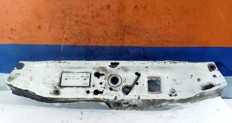 Панель Opel Astra H 2004-2014 93189014, передний