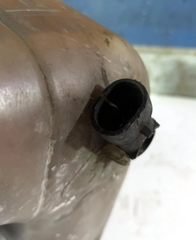 Бачок расширительный Opel Astra H 2004-2014 93179469