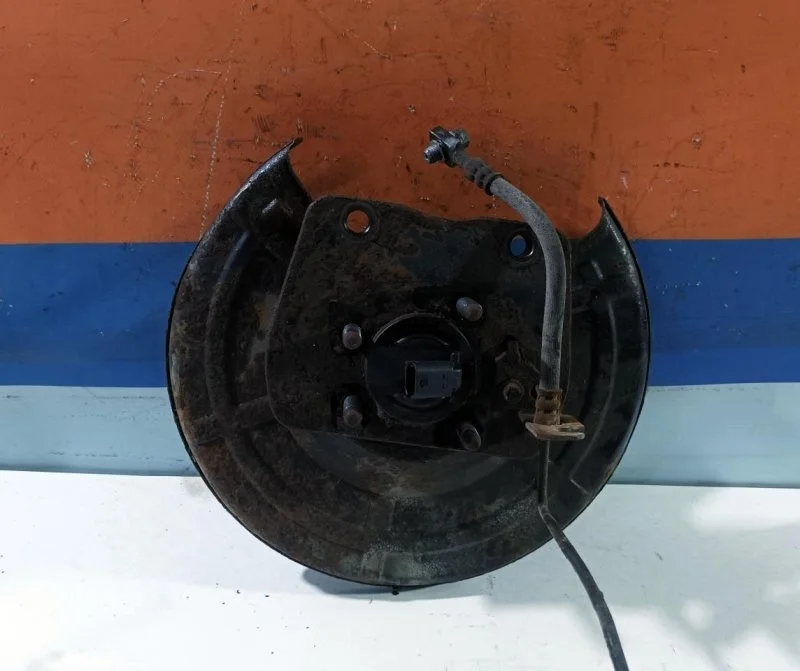 Ступица с ABS Opel Zafira B 2005 - 2012 93178626, задняя левая