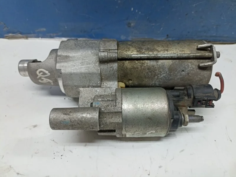 Стартер Audi Q5 2008-2017 079911022 8R