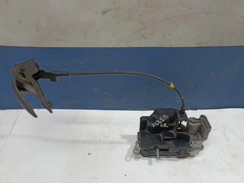 Замок двери Fiat Albea 46847040 2002-2012, передний правый