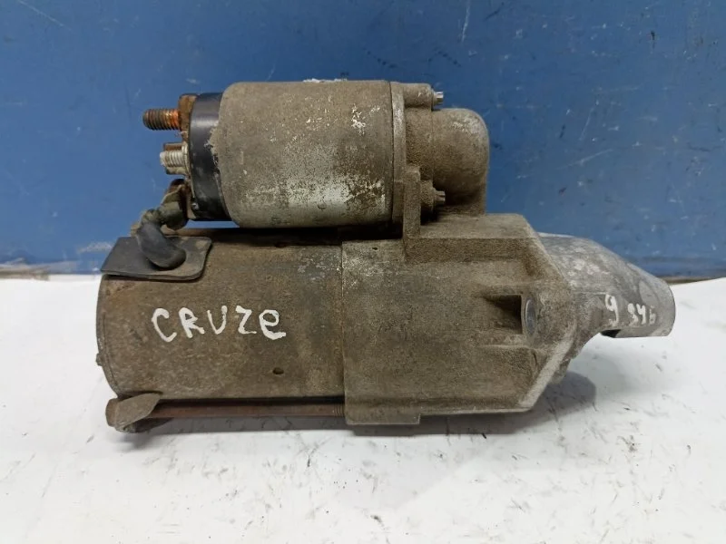 Стартер Chevrolet Cruze 25187957 J300