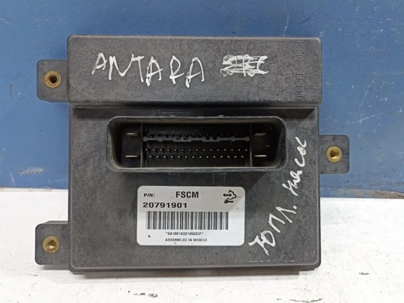 Блок управления топливным насосом Opel Antara 2011 20791901 2.4 A24XF