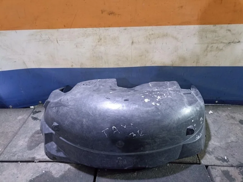 Подкрылок Chevrolet Tahoe III 2006 - 2014 15938666, задний правый