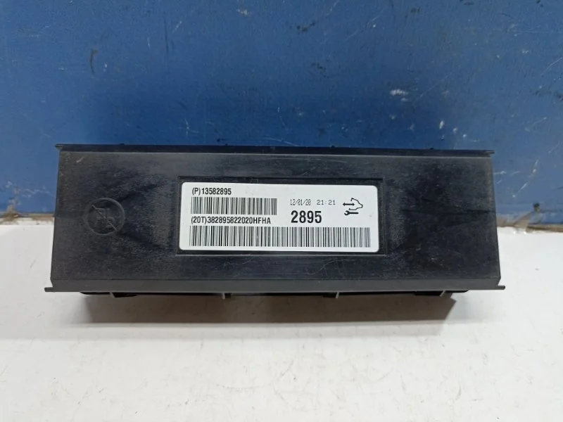 Блок управления климат-контролем Chevrolet Orlando 2012 13582895 J309 1.8 F18D4