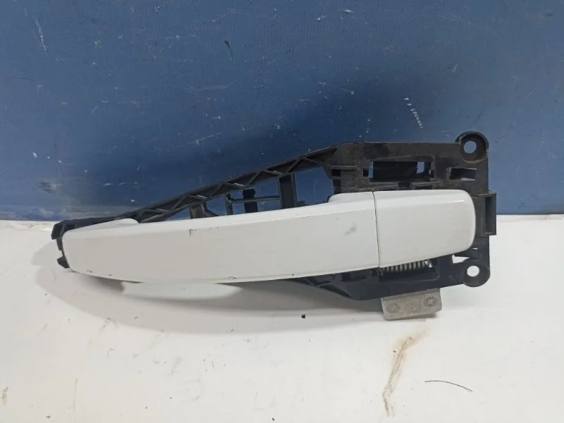 Ручка двери наружная Opel Astra H 2004-2014 13142770, передняя правая